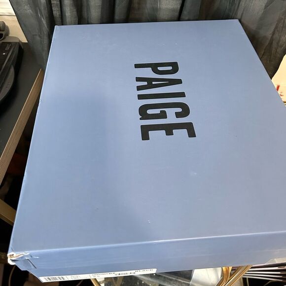 PAIGE Adina Platform Chelsea Boots NWB - Picture 4 of 4